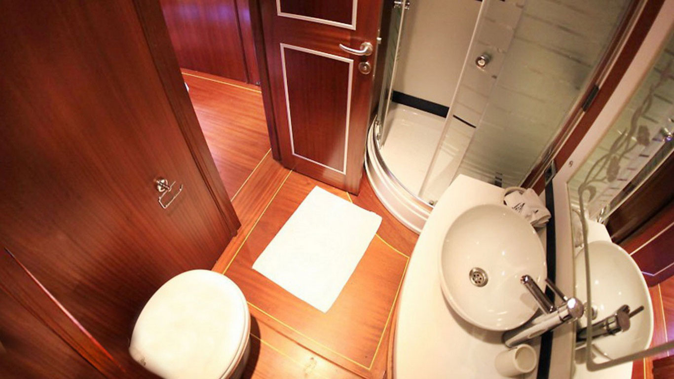 2011 Custom Built Estrella De Mar zu chartern (photo 14)