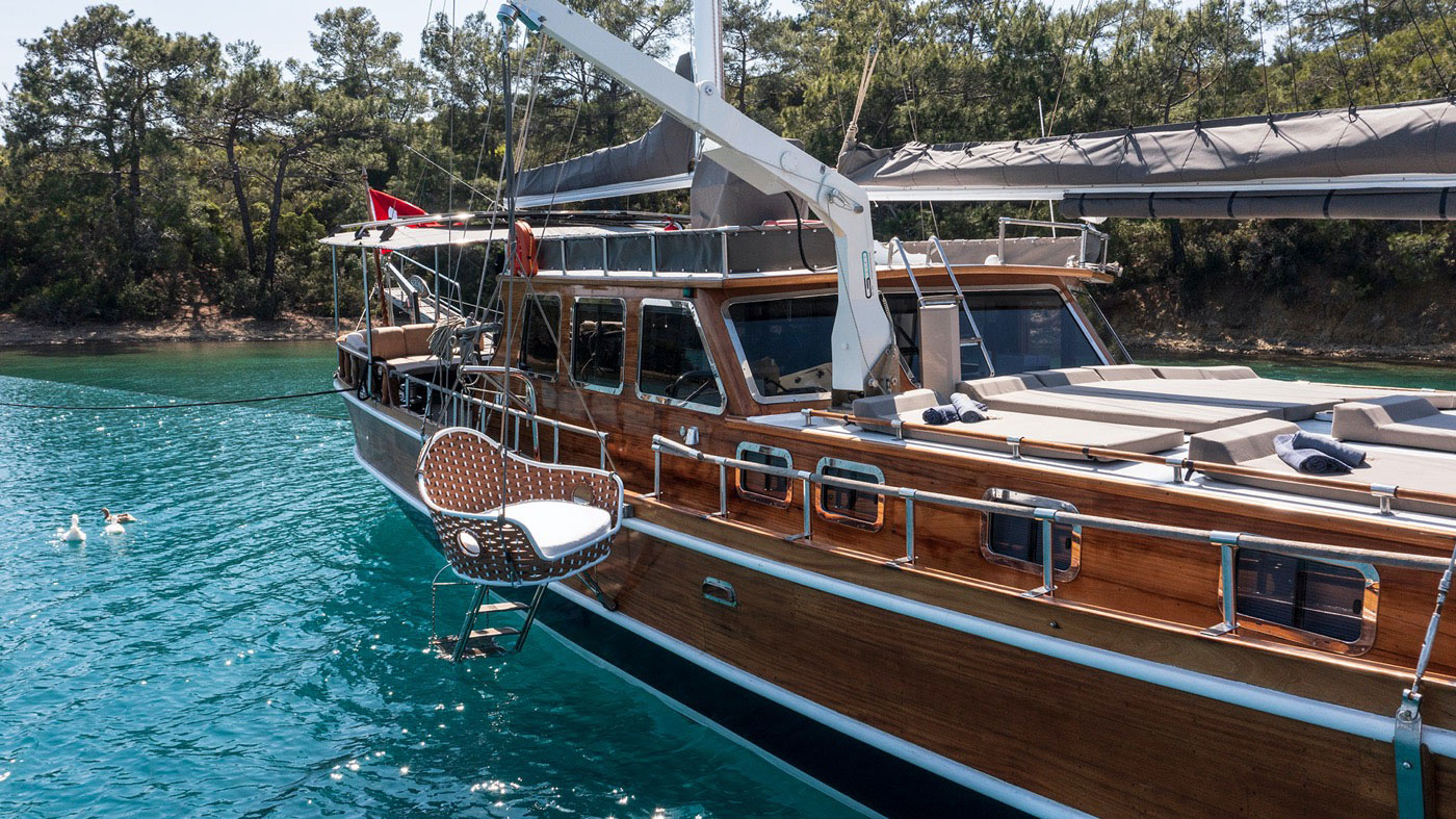 2003 Custom Built Serenad A a noleggio (photo 12)