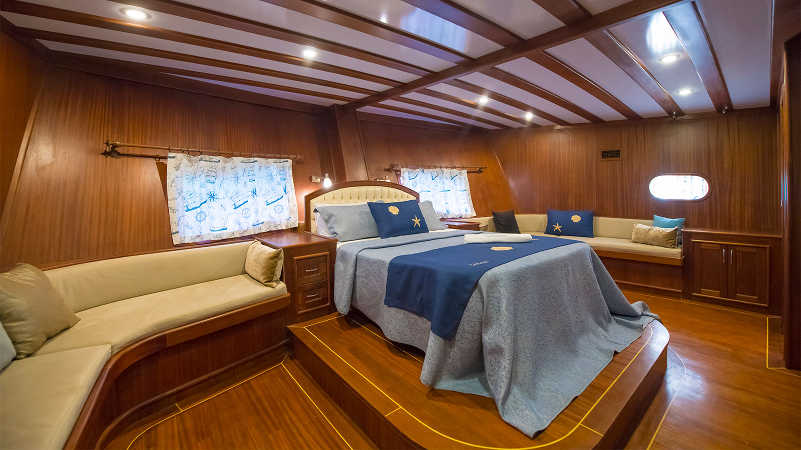 2015 Custom Built Cagan for charter (photo 5)