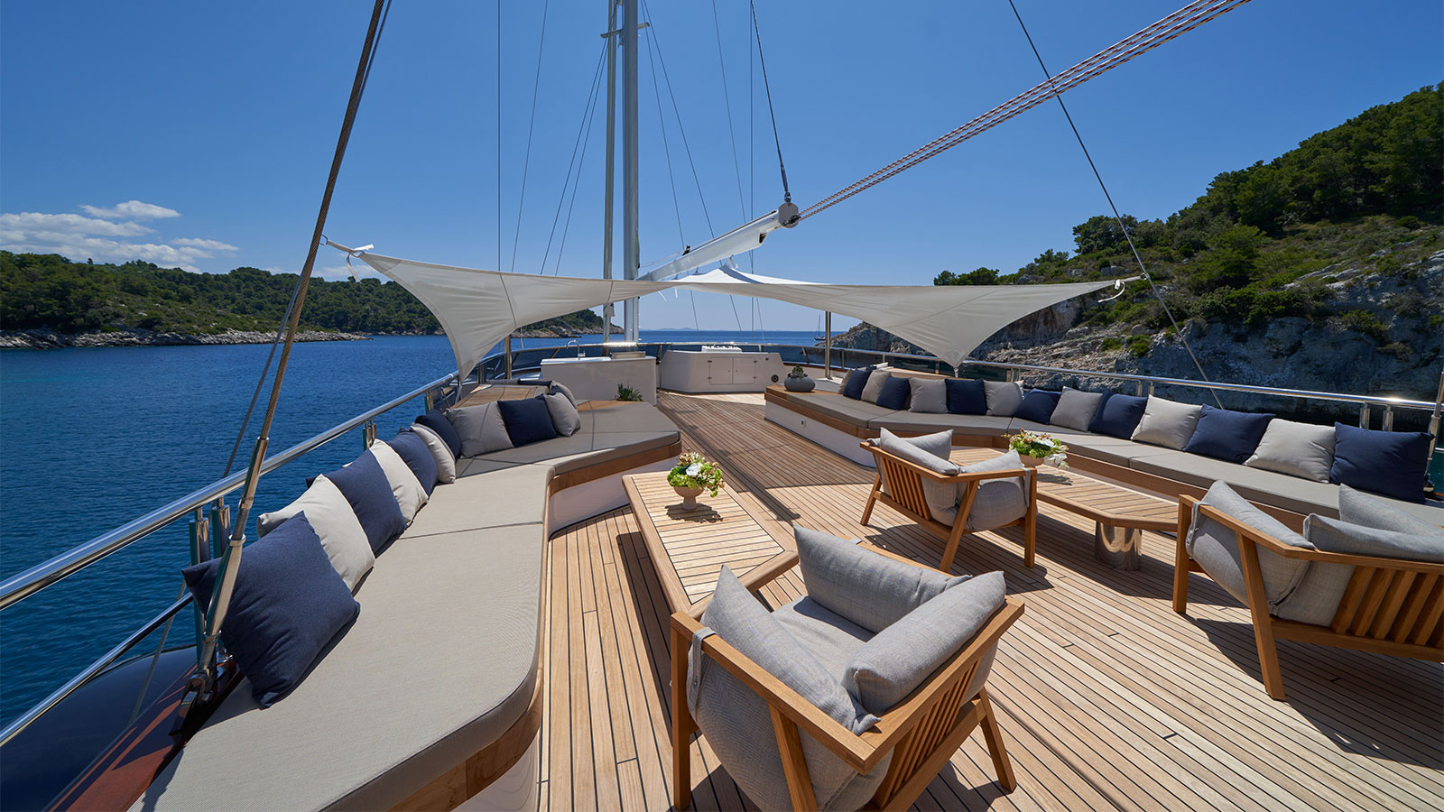 2023 Custom Built MarAllure en alquiler (photo 13)