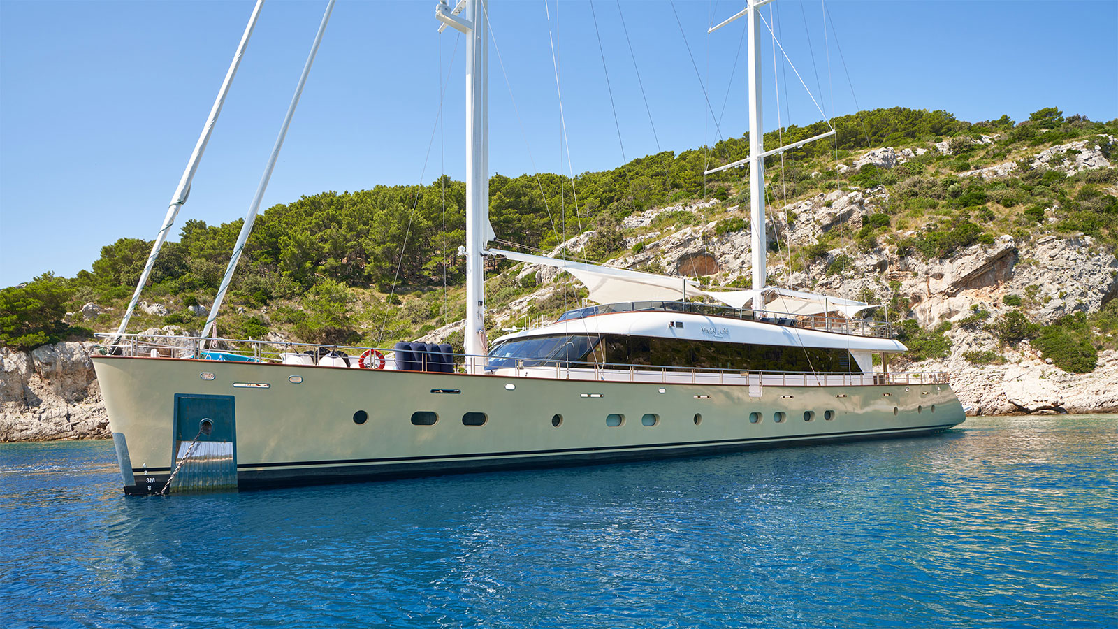 2023 Custom Built MarAllure en alquiler (photo 17)