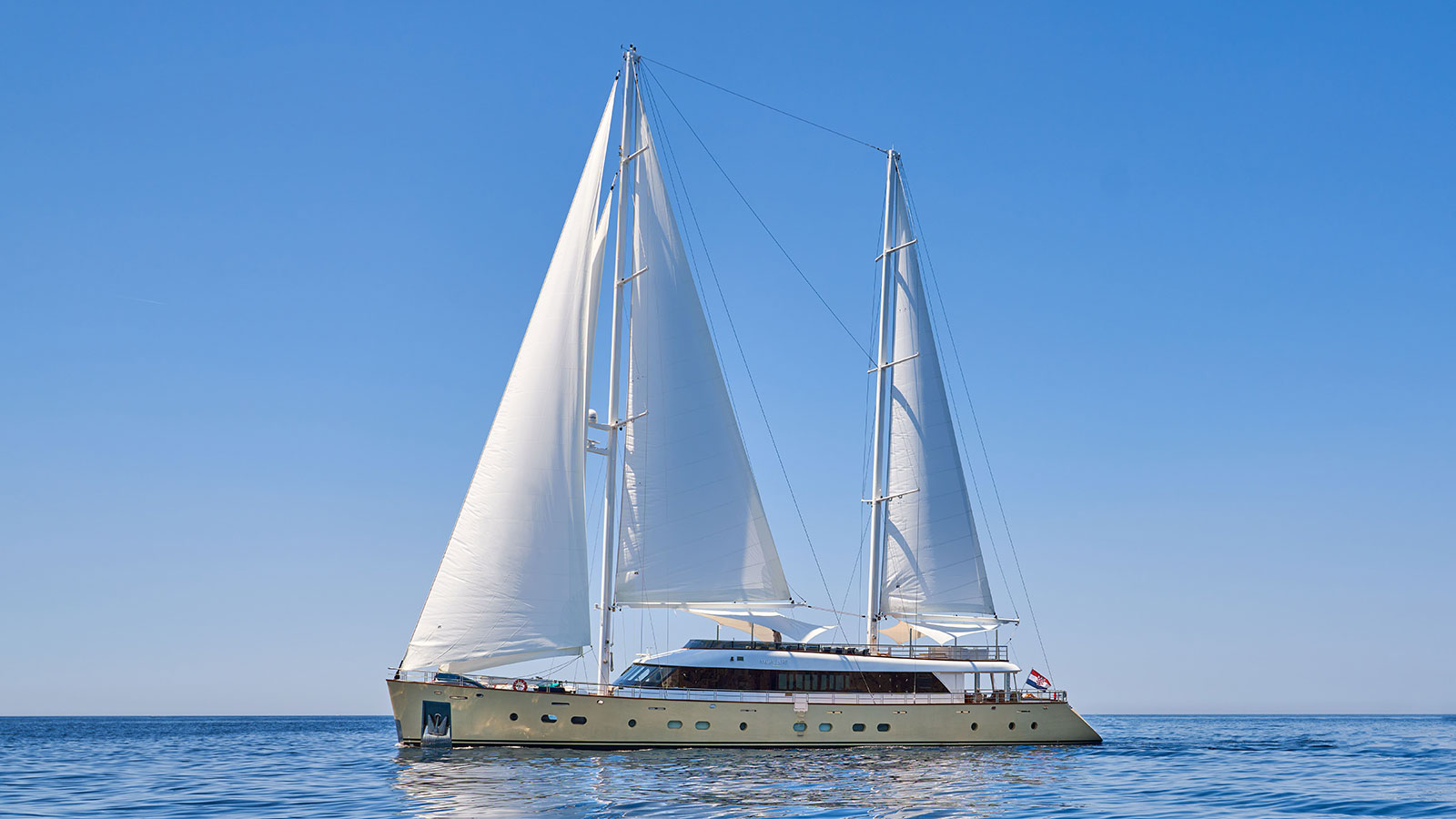 2023 Custom Built MarAllure en alquiler (photo 27)