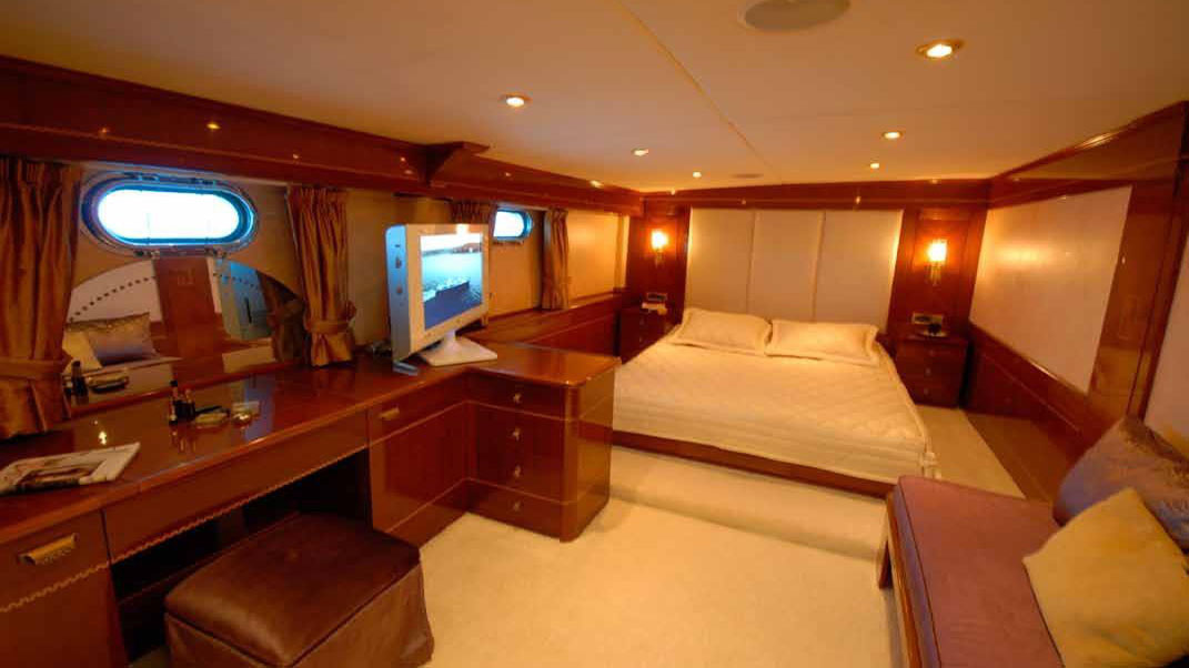 2007 Custom Built Alkonost a noleggio (photo 14)