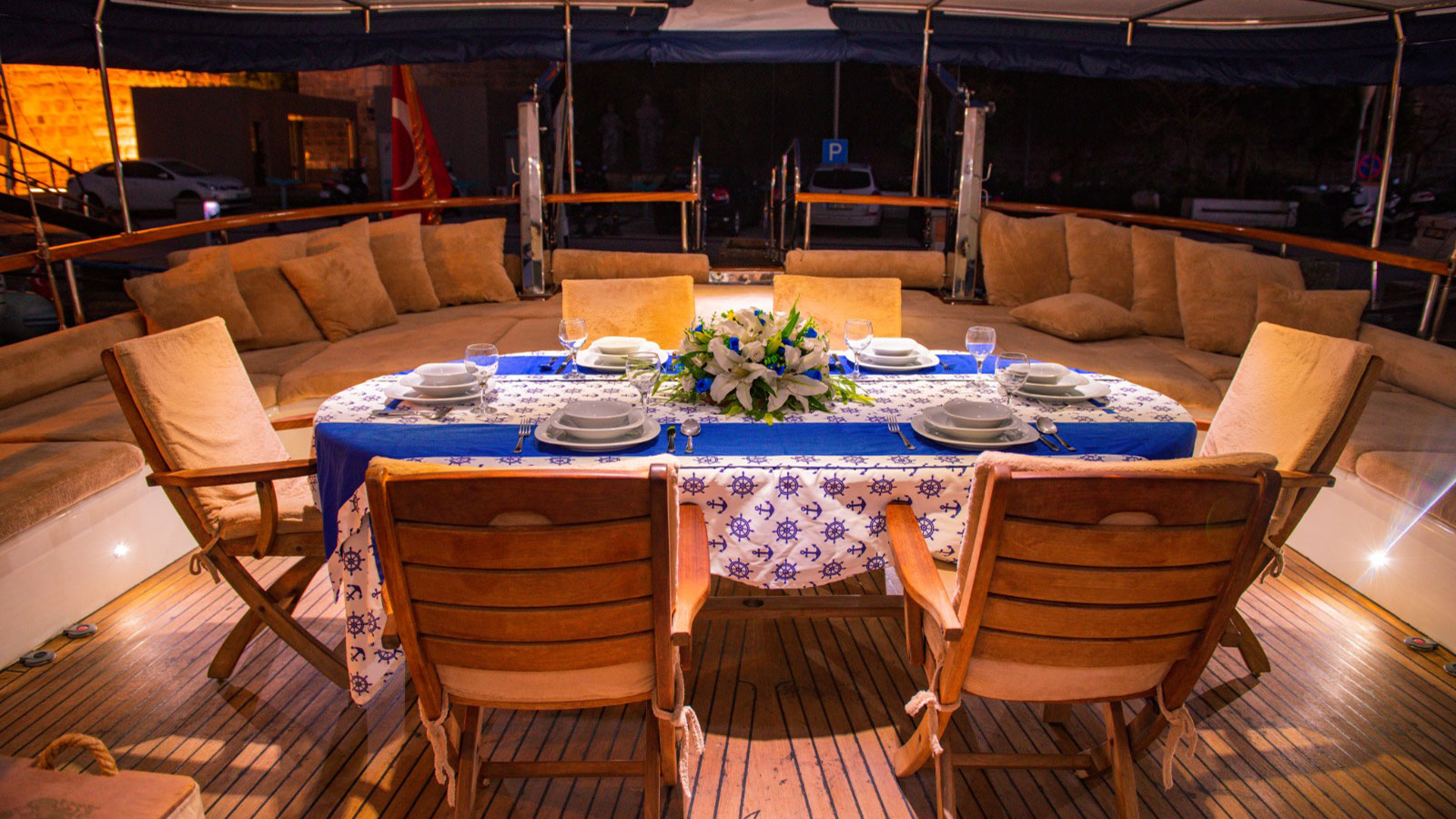 2011 Custom Built Aegean Pearl à louer (photo 23)