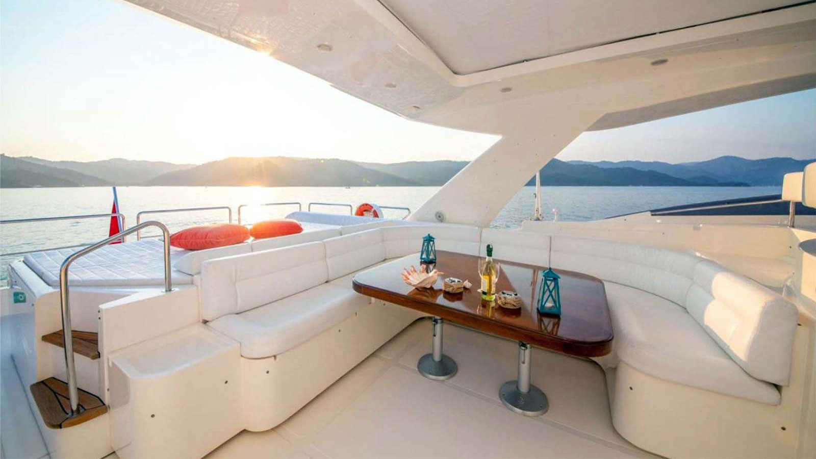 2007 Ferretti Funda D à louer (photo 11)