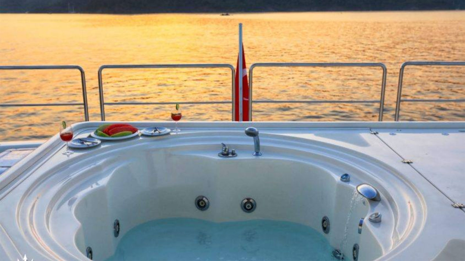 2007 Ferretti Funda D à louer (photo 19)