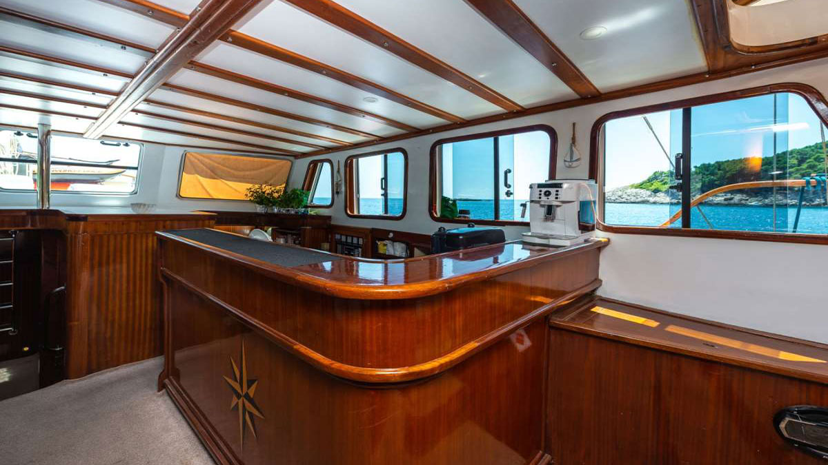 2009 Custom Built Sirena na czarter (photo 6)