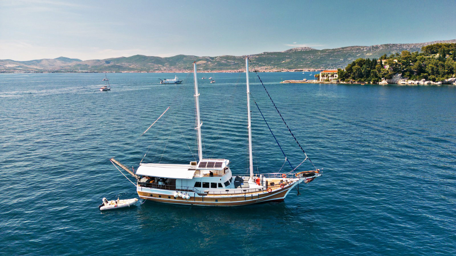 2009 Custom Built Sirena na czarter (photo 22)