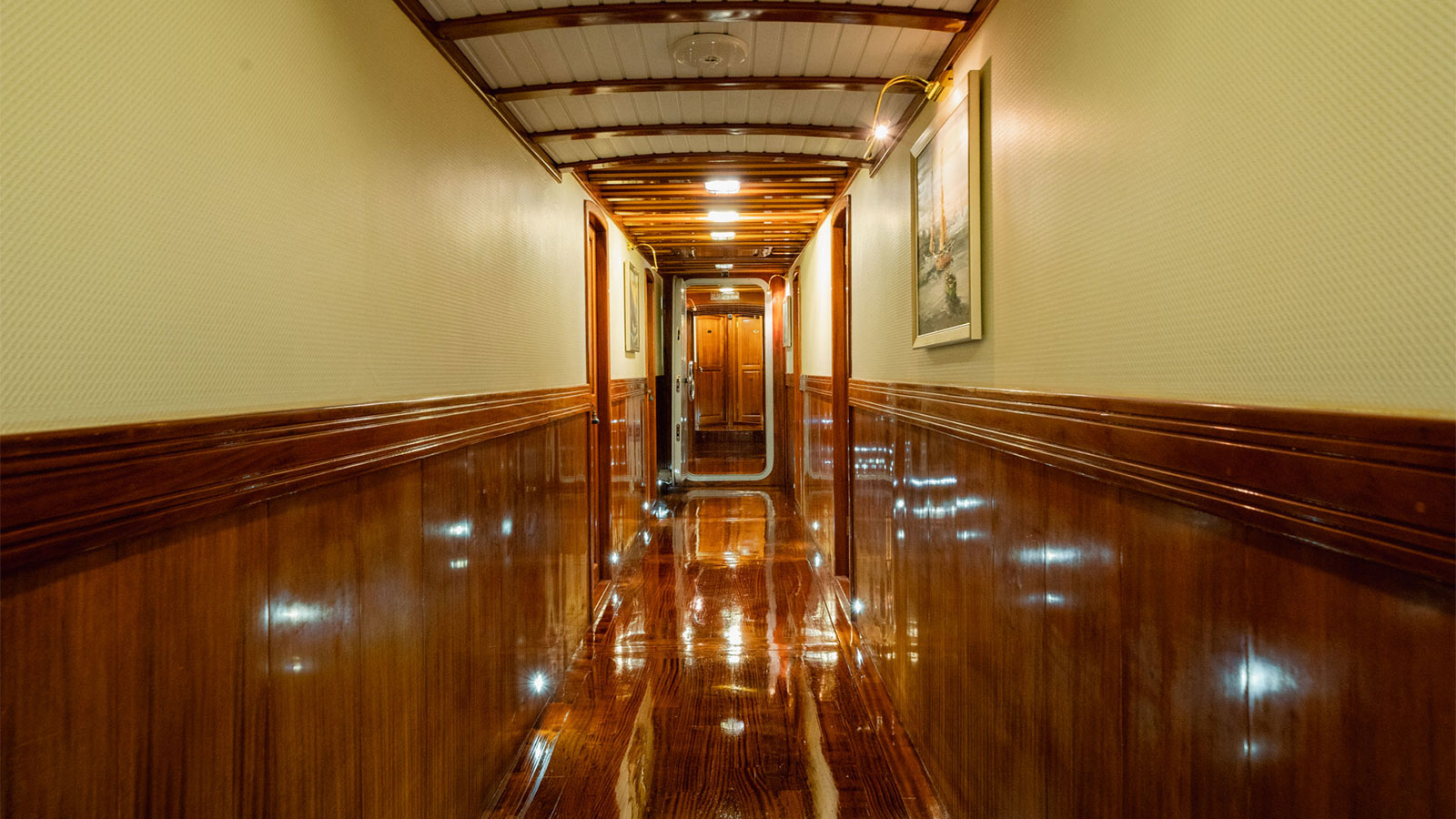 2013 Custom Built Admiral zu chartern (photo 14)