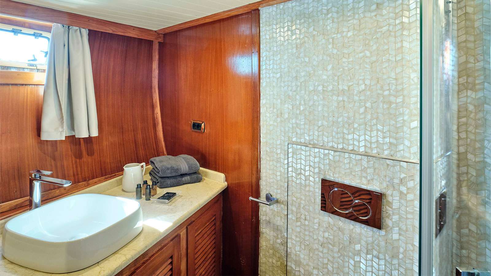 2003 Ege Yacht Myra for charter (photo 11)