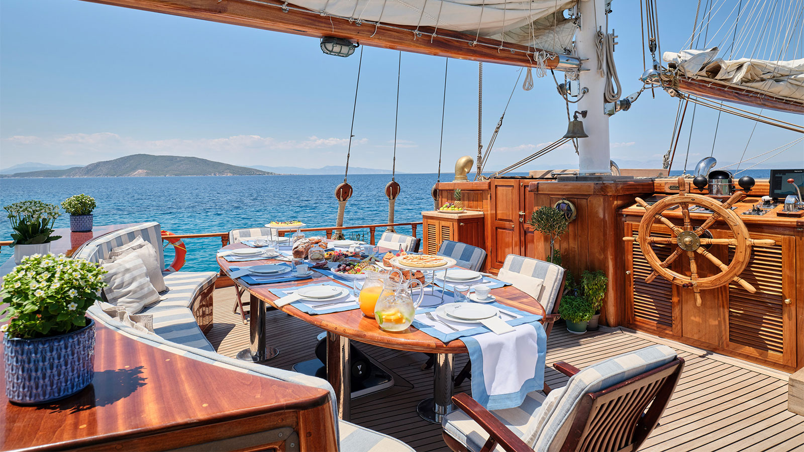 2003 Ege Yacht Myra for charter (photo 14)