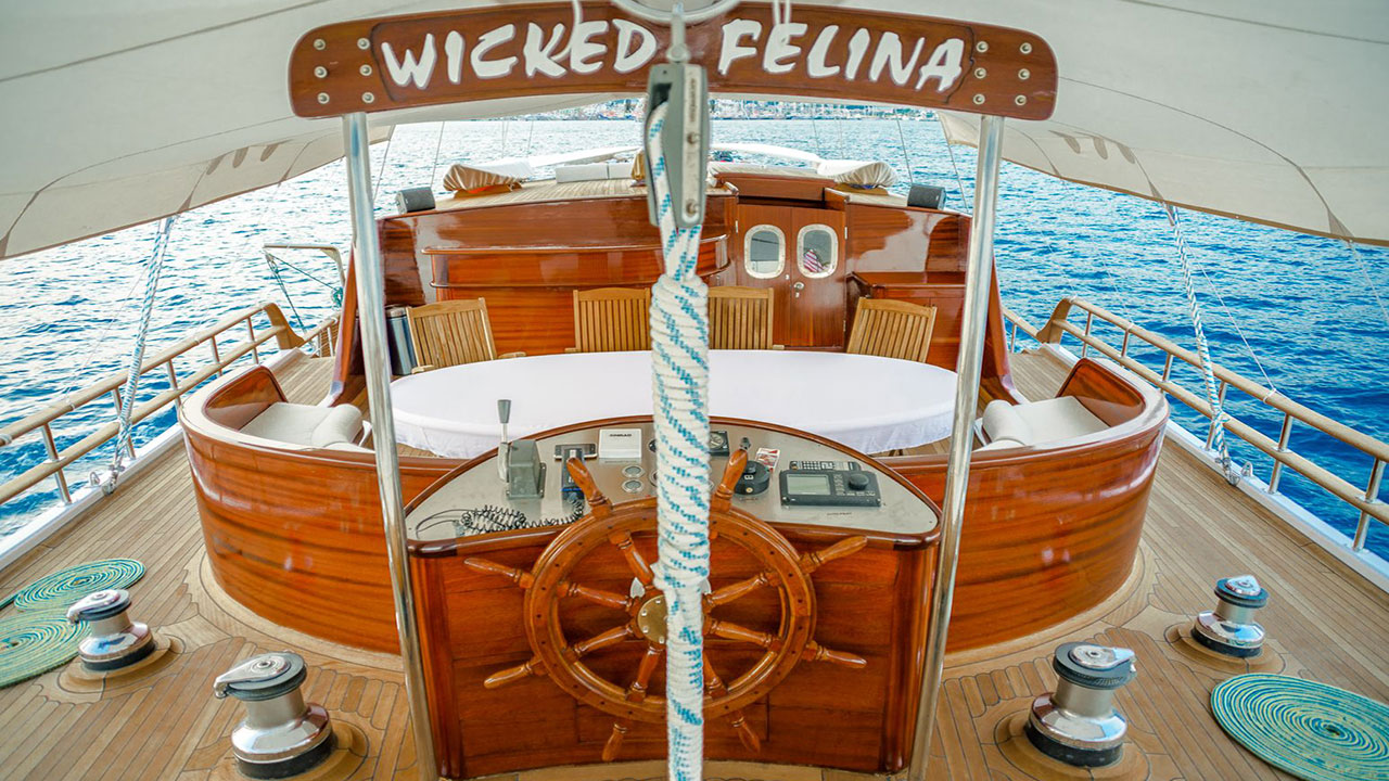2004 Custom Build Wicked Felina zu chartern (photo 7)