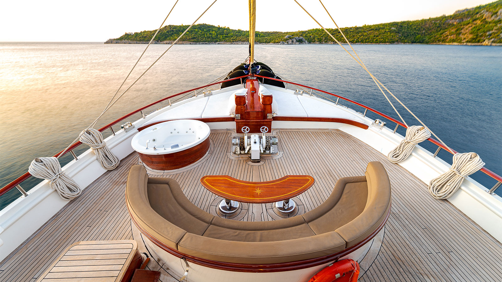 2004 Ozturhan Yachting Kaptan Kadir à louer (photo 23)
