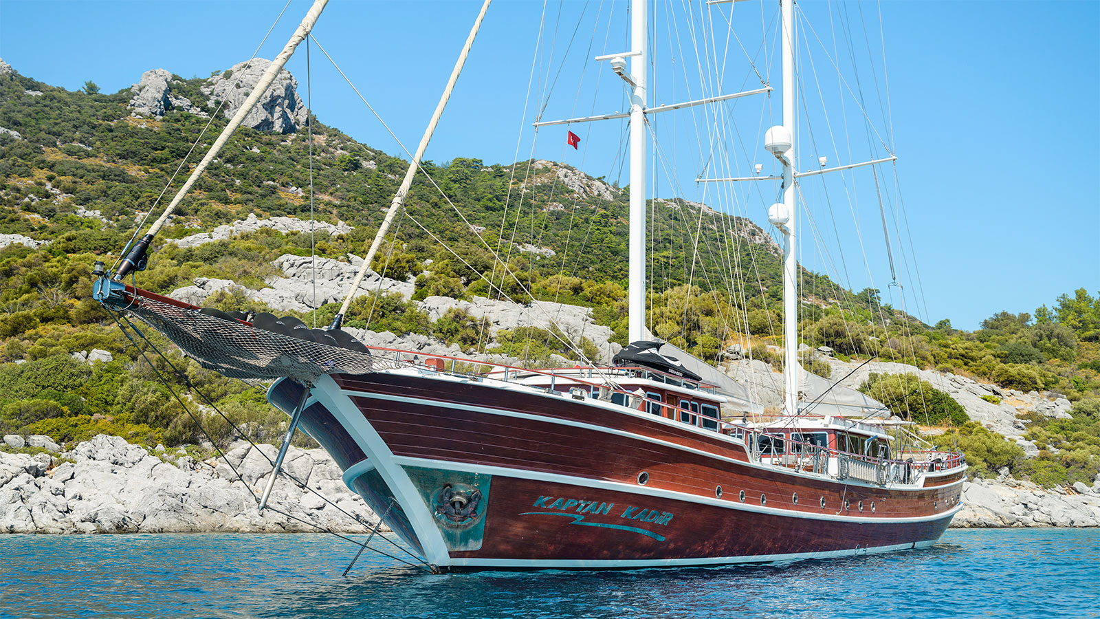 2004 Ozturhan Yachting Kaptan Kadir à louer (photo 24)