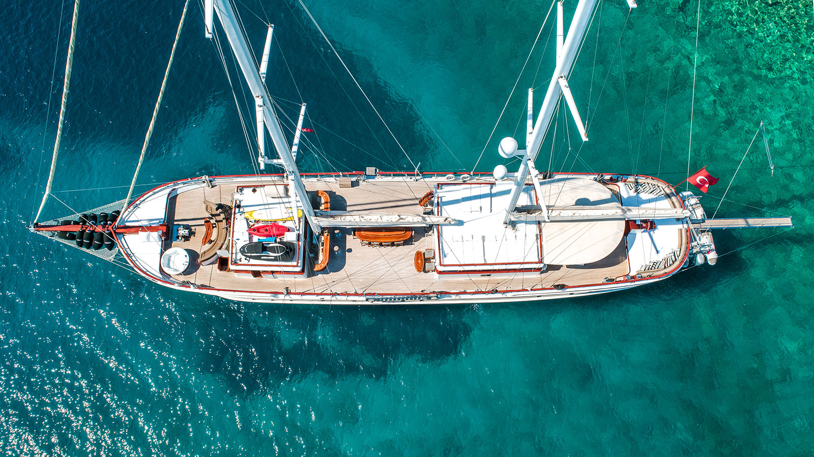 2004 Ozturhan Yachting Kaptan Kadir à louer (photo 29)