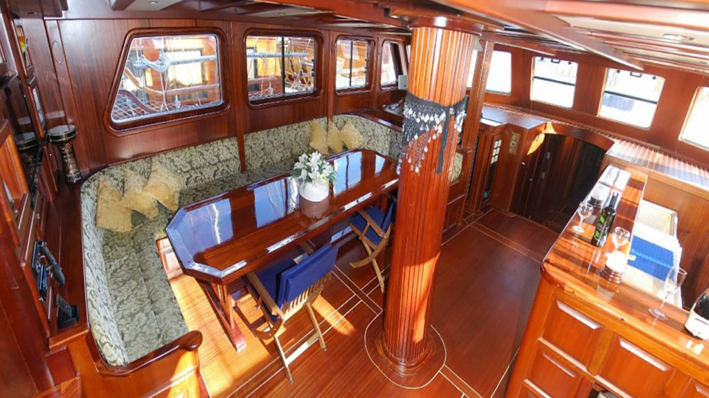 2003 Custom Built Sahinoglu 1 a noleggio (photo 4)
