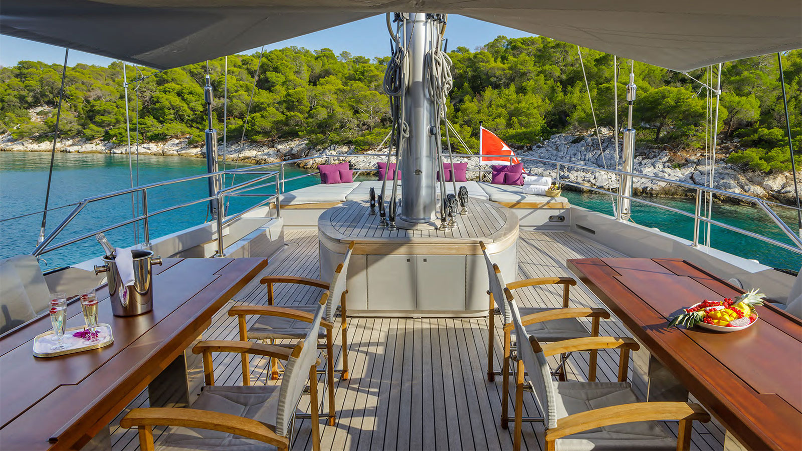 2009 Perini Navi Baracuda Valletta for charter (photo 19)