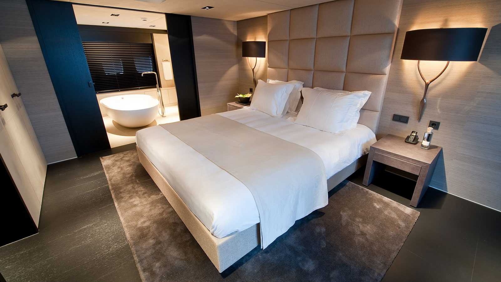 2010 Dutch Yacht Builders Latitude à louer (photo 9)