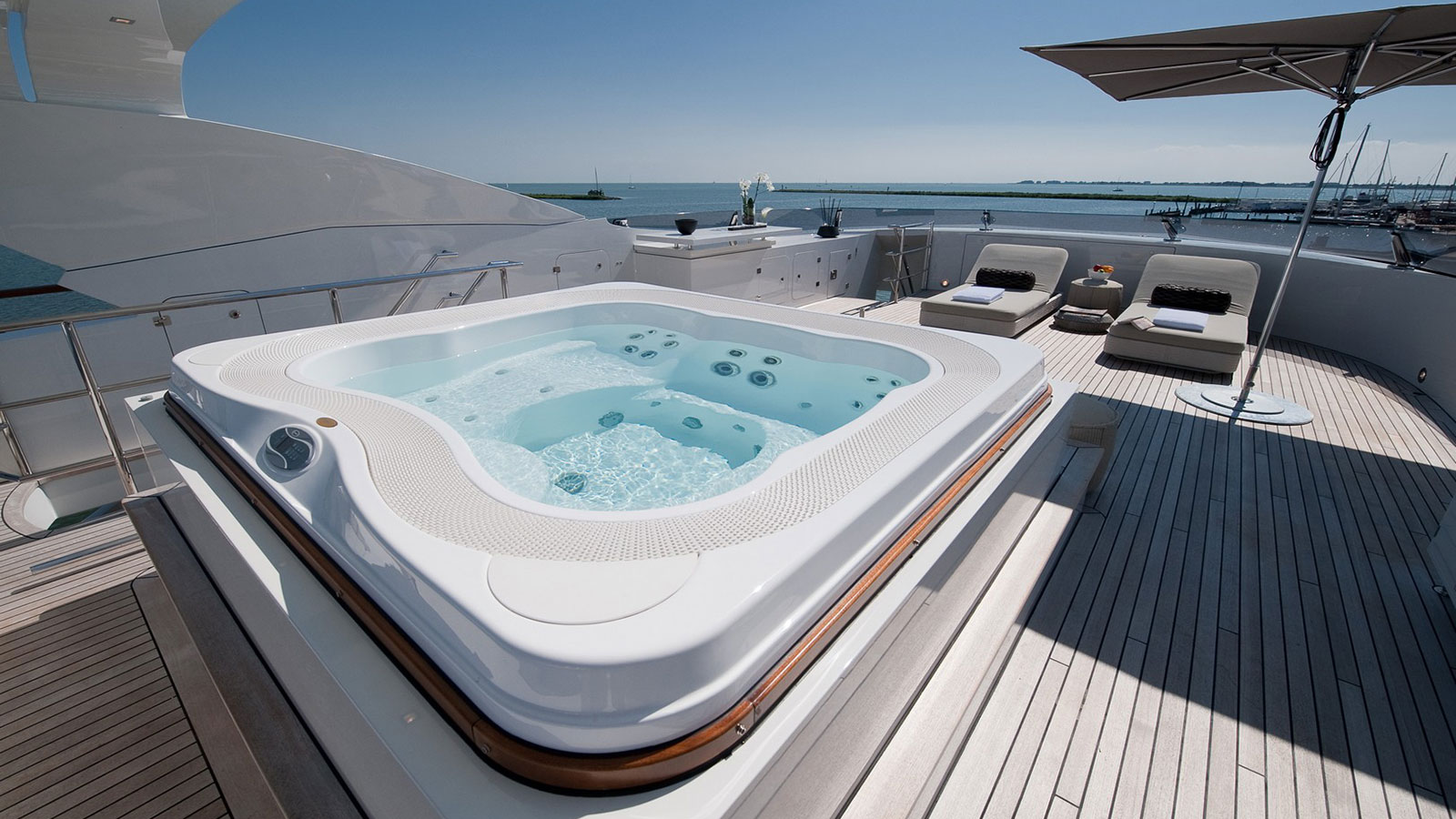 2010 Dutch Yacht Builders Latitude à louer (photo 12)