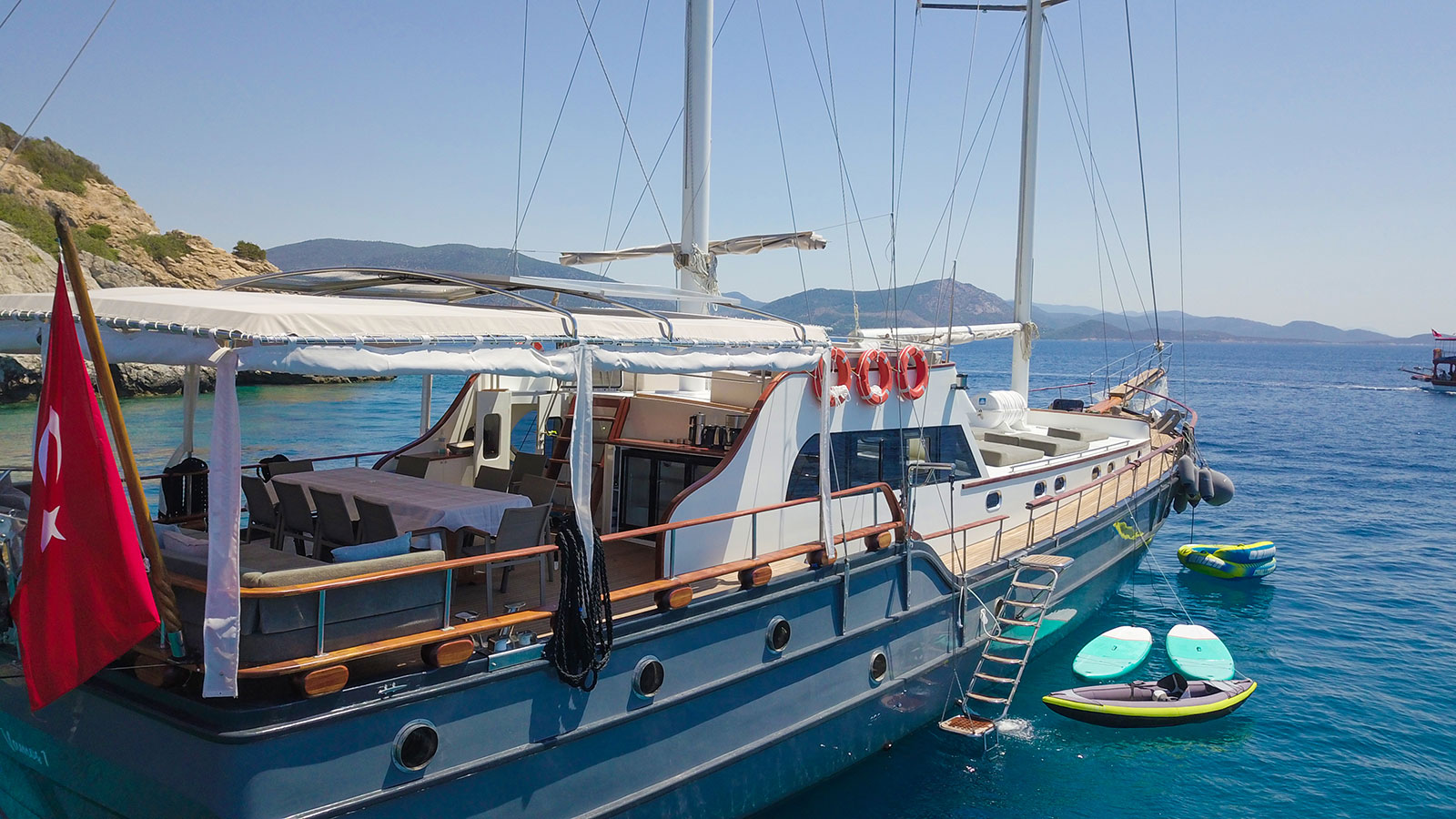 1998 Custom Built Vamos 1 zu chartern (photo 28)