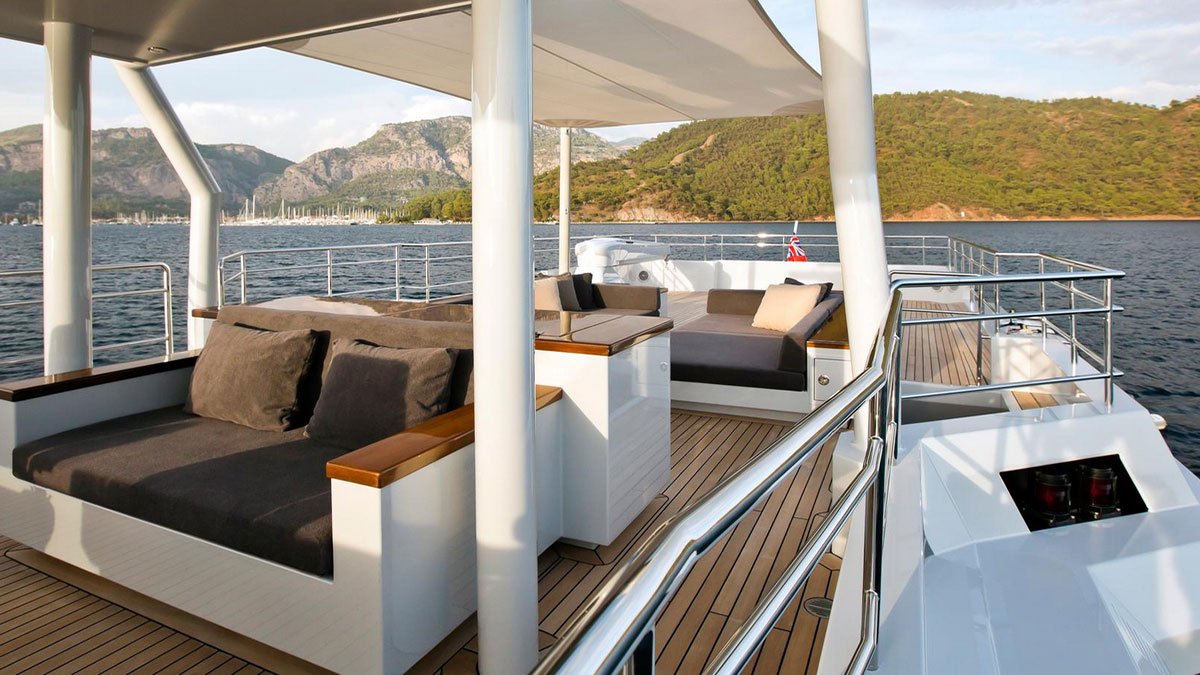 2012 Tansu Yachts Only Now a noleggio (photo 9)