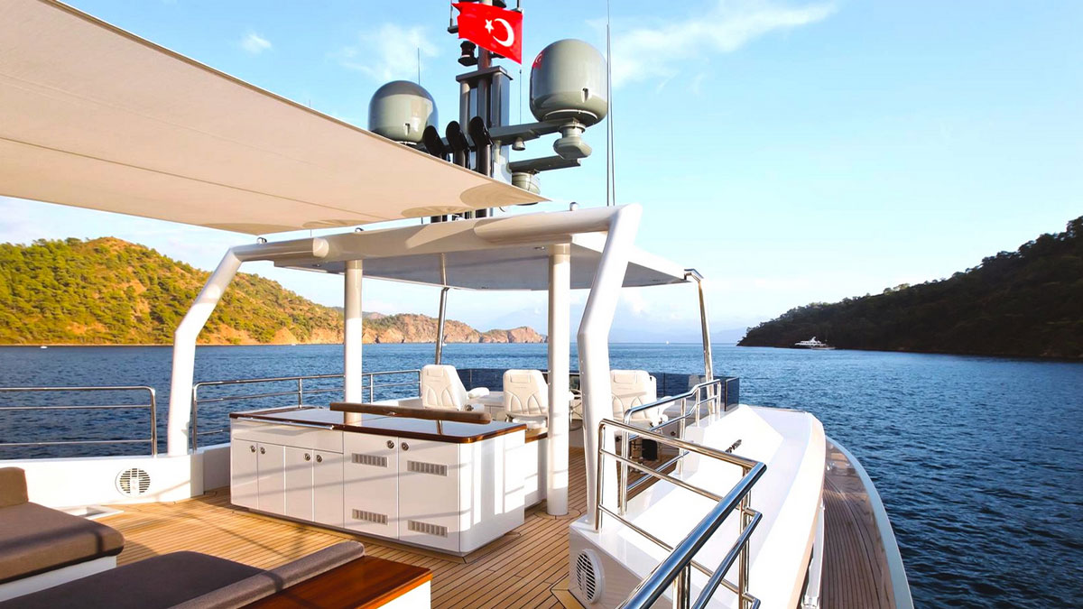 2012 Tansu Yachts Only Now a noleggio (photo 11)