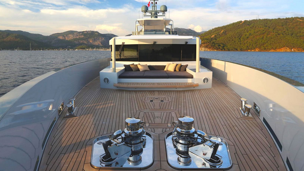 2012 Tansu Yachts Only Now a noleggio (photo 12)