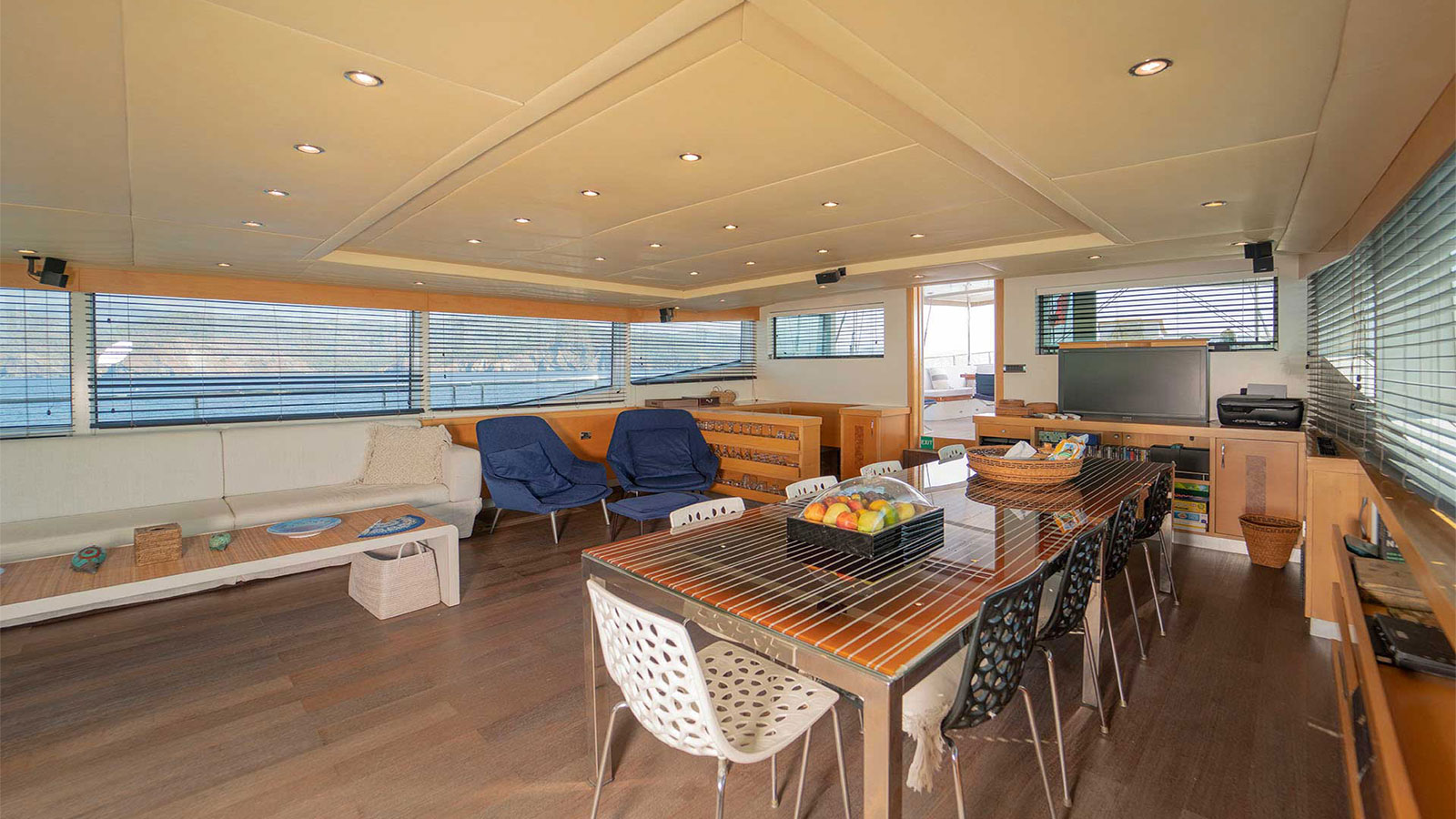 2008 Mastori Yachts Tigra for charter (photo 4)