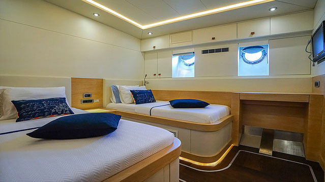2010 Yasemin Yachts Tuyika S na czarter (photo 8)