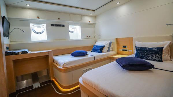 2010 Yasemin Yachts Tuyika S na czarter (photo 9)