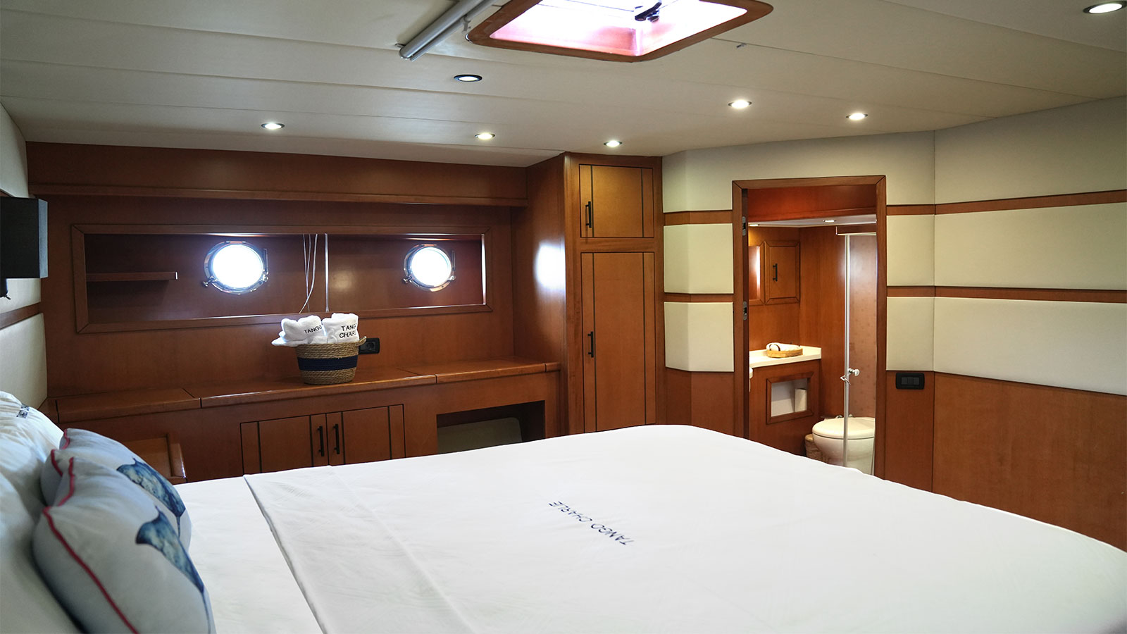 2011 Cobanoglu Shipyards Tango Charlie zu chartern (photo 10)