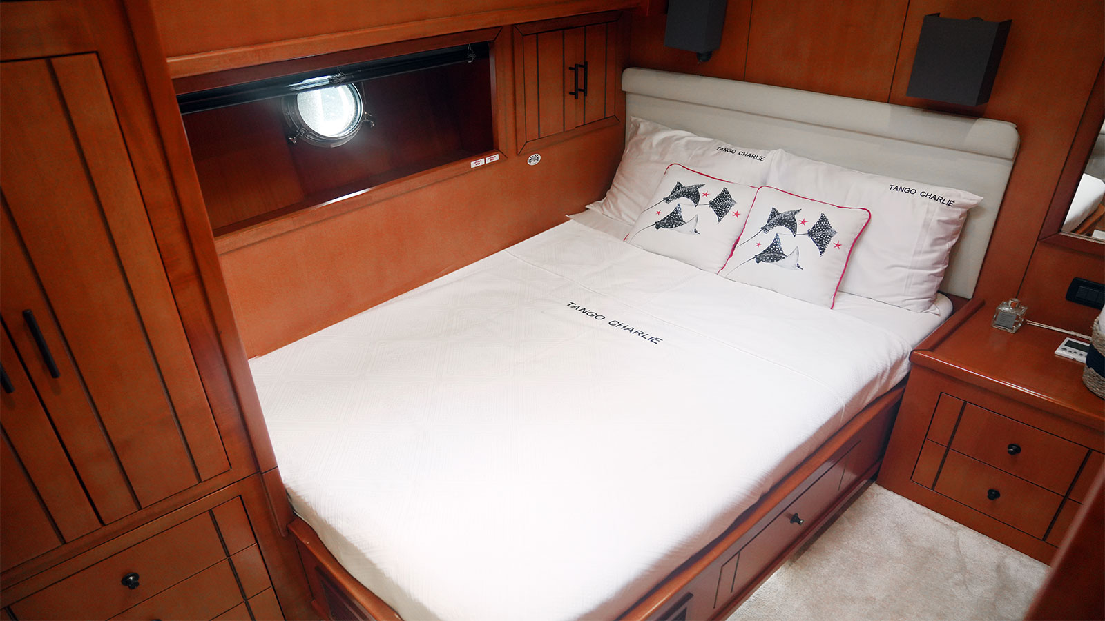 2011 Cobanoglu Shipyards Tango Charlie zu chartern (photo 11)