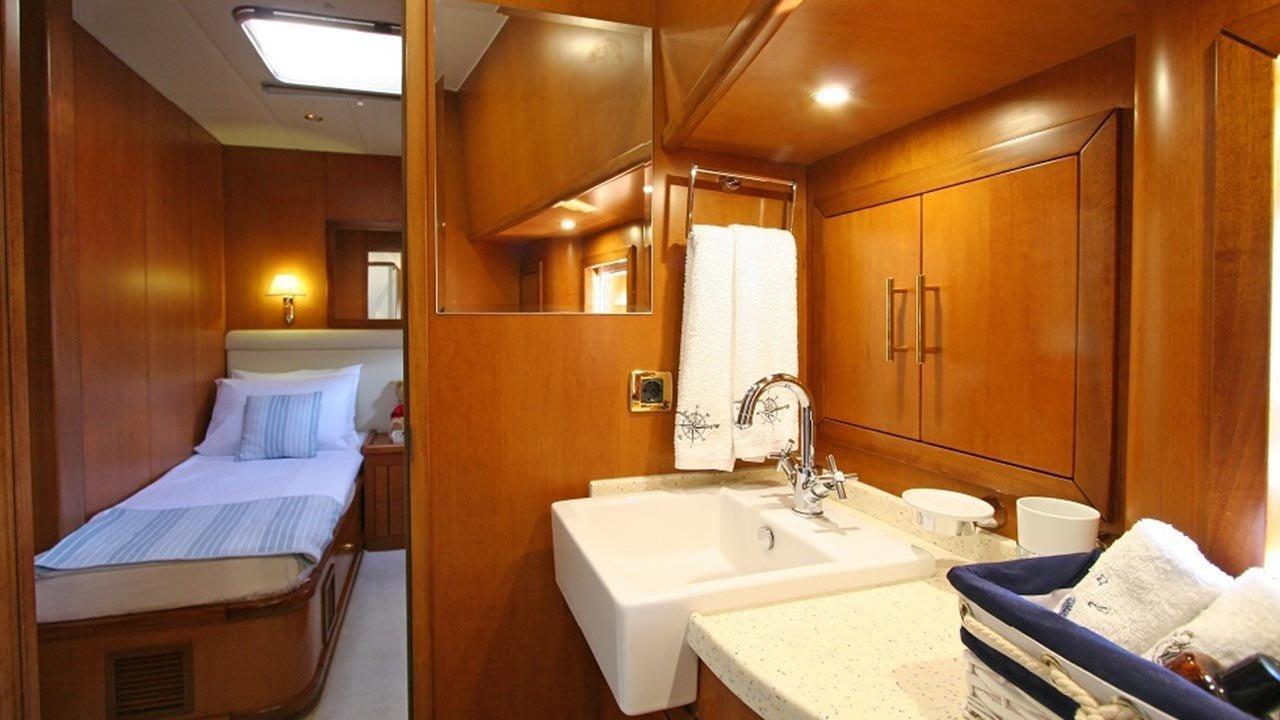 2011 Cobanoglu Shipyards Tango Charlie zu chartern (photo 13)