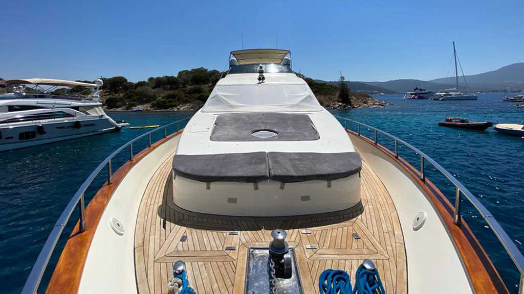 2002 Azimut 75 for charter (photo 20)
