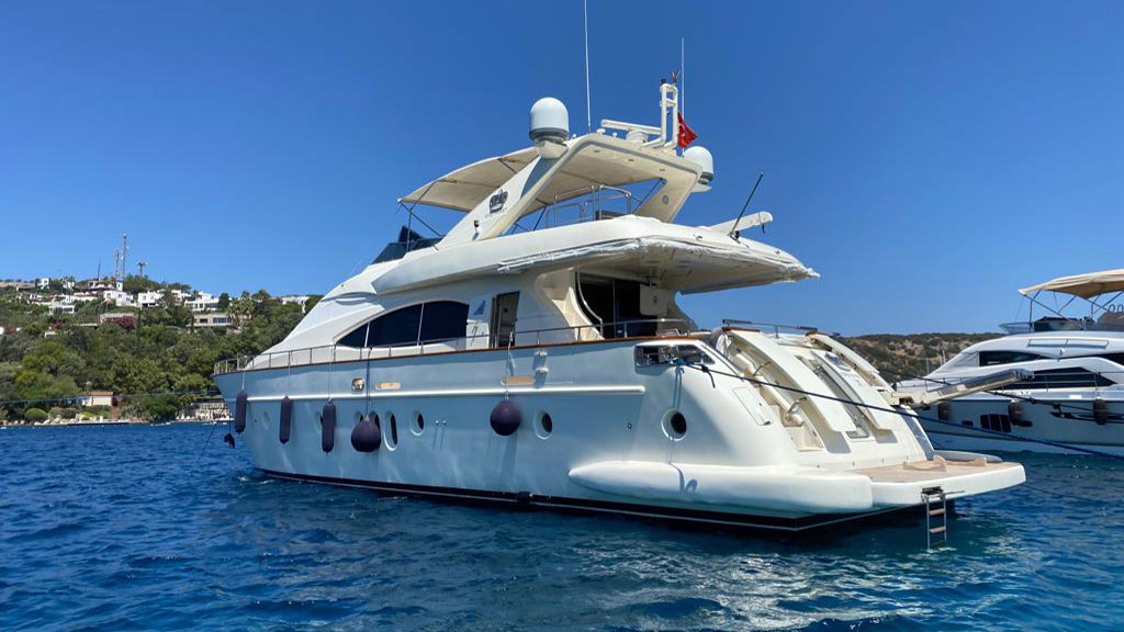 2002 Azimut 75 for charter (photo 22)