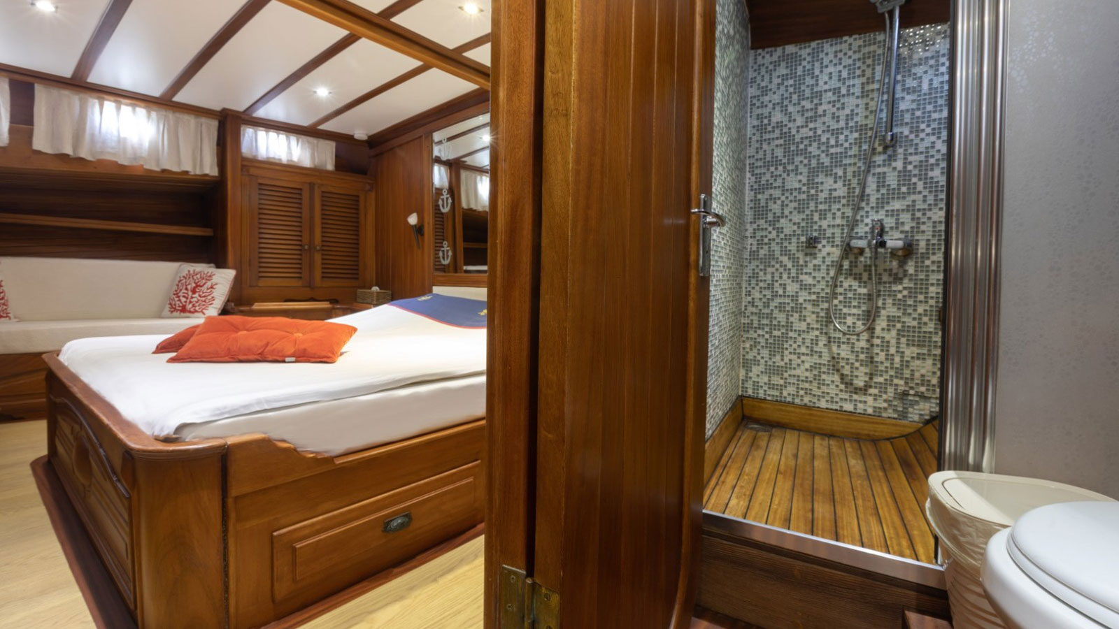 1997 Custom Built Kanarya for charter (photo 5)
