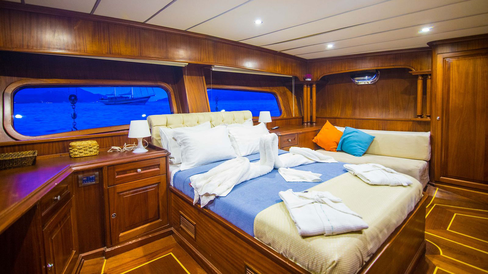 2009 Custom Built Dea Del Mare en alquiler (photo 7)