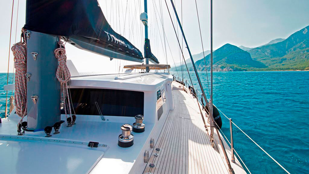 2016 Vos Marine Moss zu chartern (photo 16)