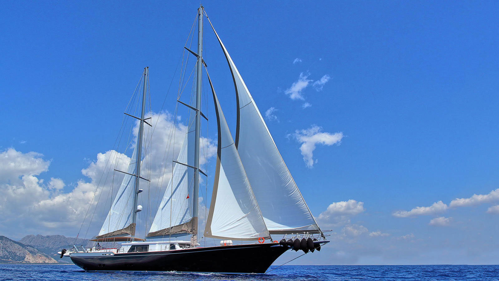 2016 Vos Marine Moss zu chartern (photo 20)