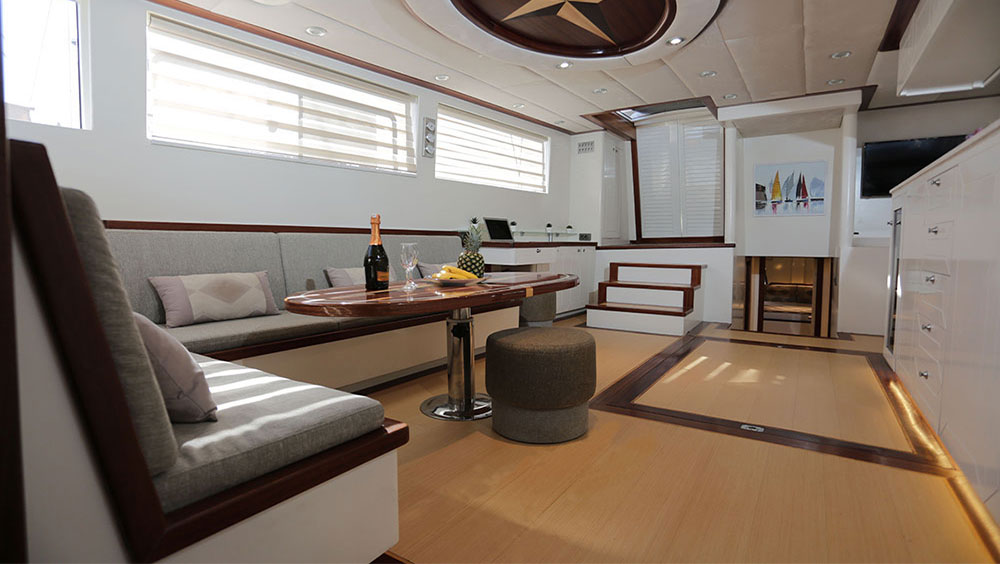 2008 Custom Built Grand Sailor à louer (photo 3)