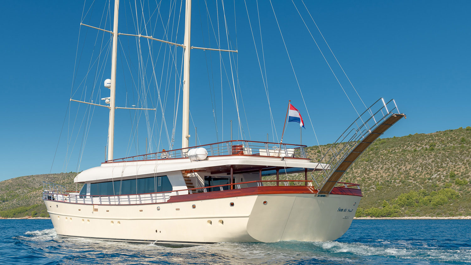 2019 Custom Built Son de Mar na czarter (photo 20)