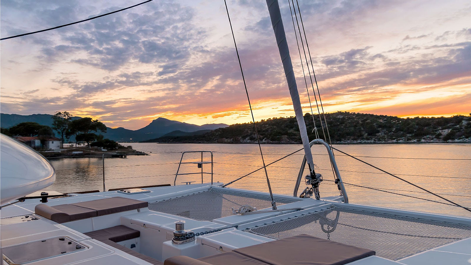2016 Lagoon 560 for charter (photo 21)