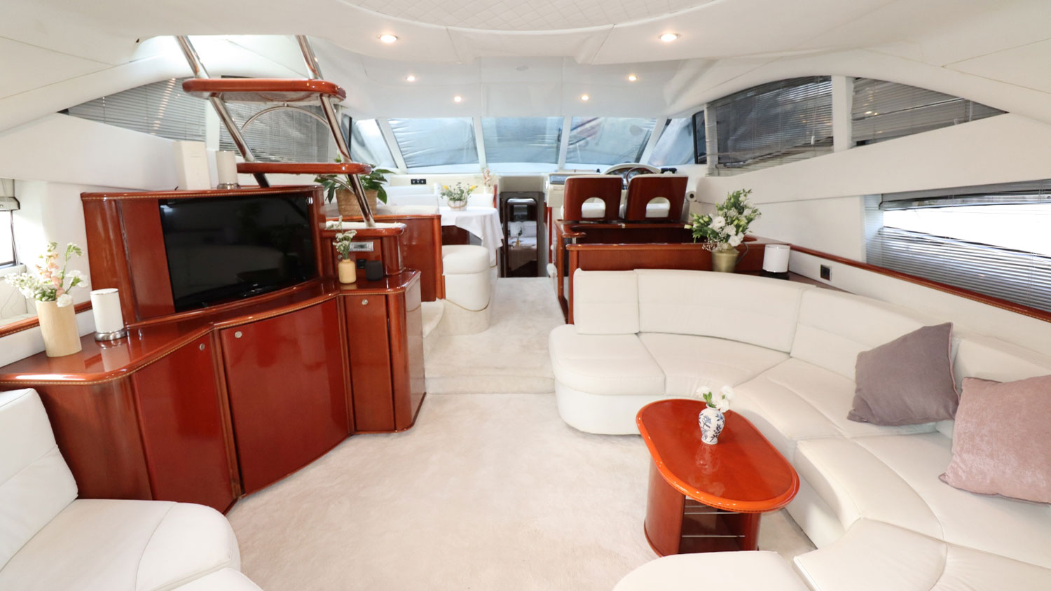 2000 Princess NateWhite for charter (photo 2)