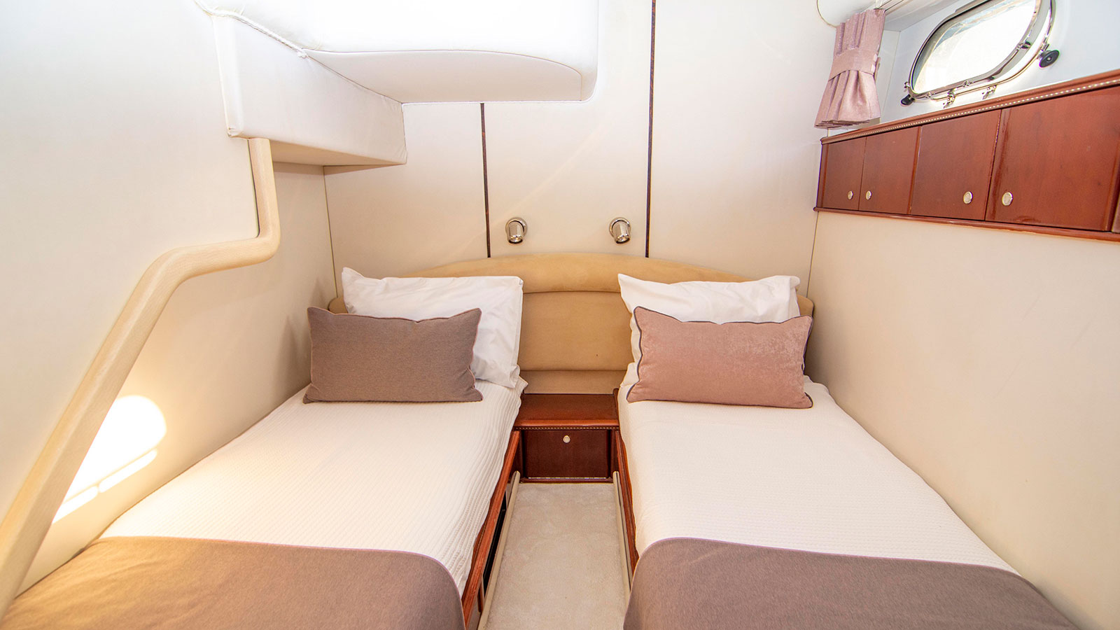 2000 Princess NateWhite for charter (photo 15)