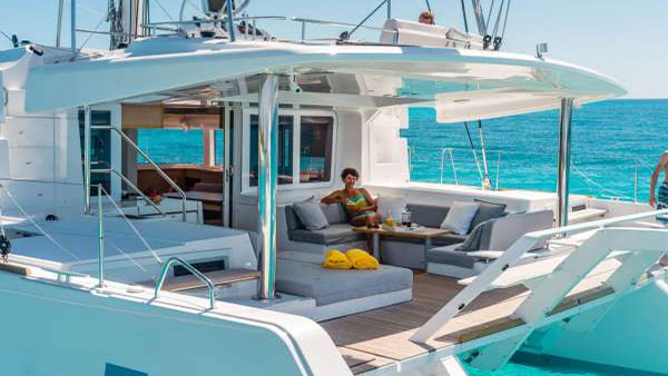 2019 Lagoon 52 for charter (photo 5)