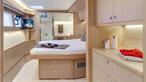 2019 Lagoon 52 for charter (photo 6)