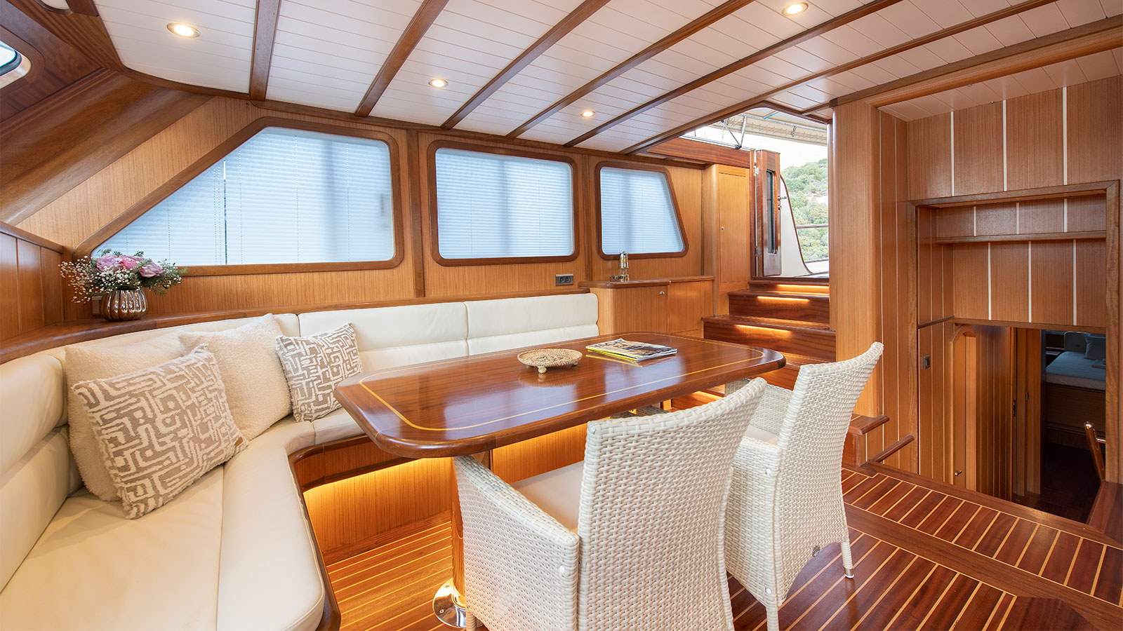 2022 Custom Built Gozdem The One for charter (photo 6)