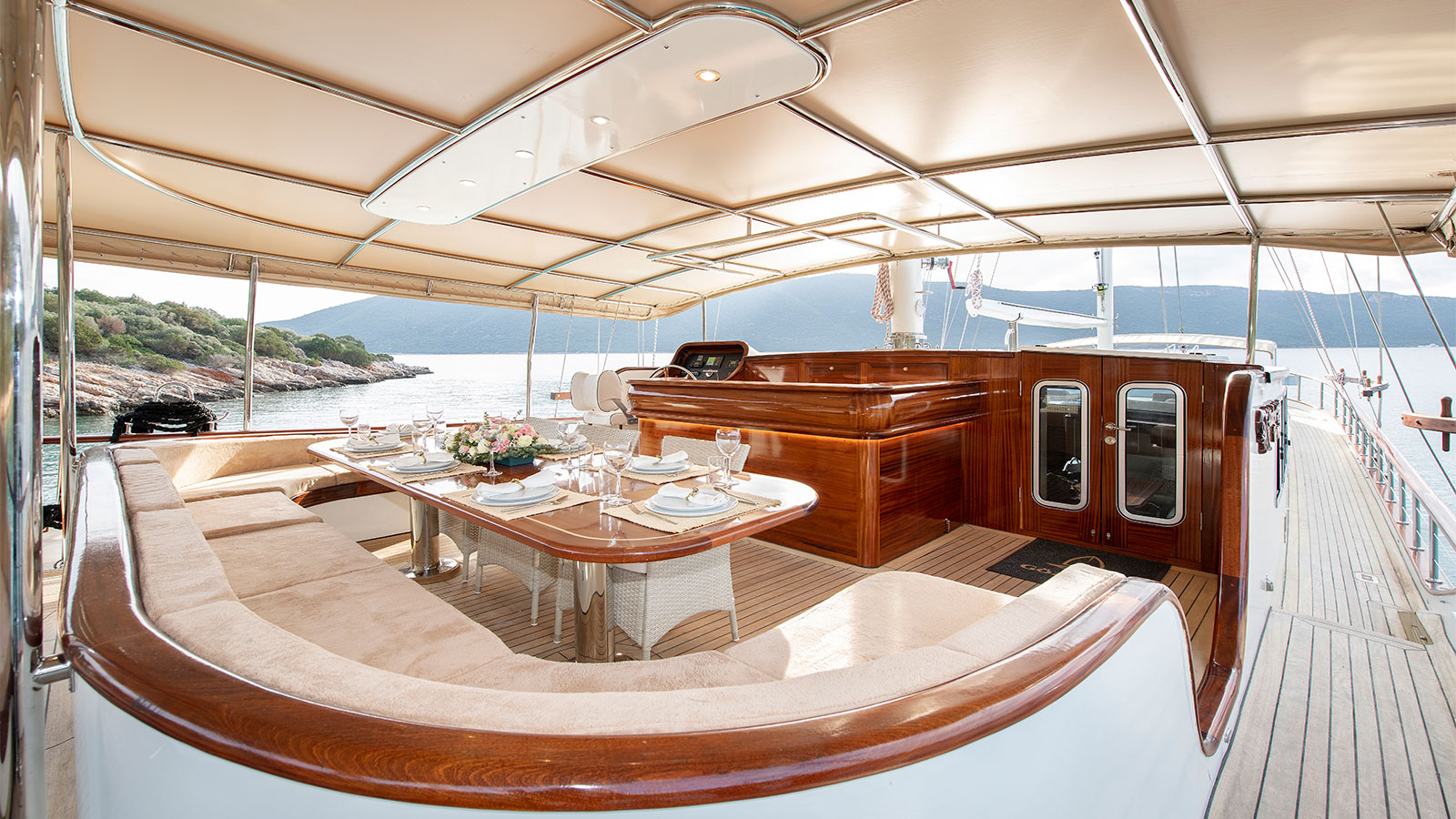 2022 Custom Built Gozdem The One for charter (photo 22)