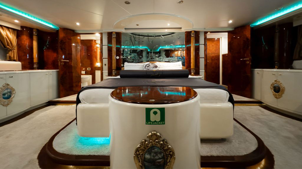 2002 Ses Yachts Crocus na czarter (photo 4)