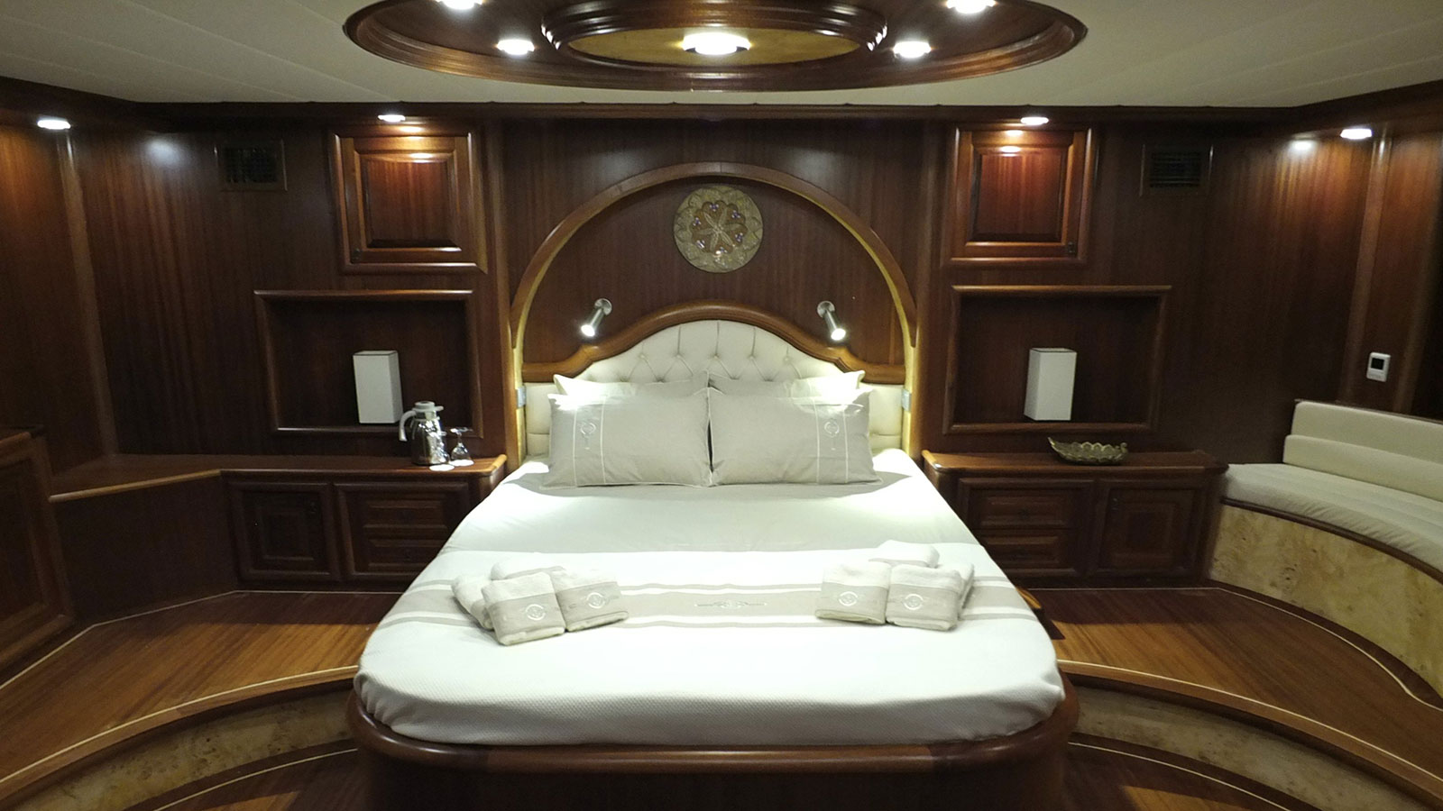 2014 Custom Built K. Mehmet Bugra a noleggio (photo 11)